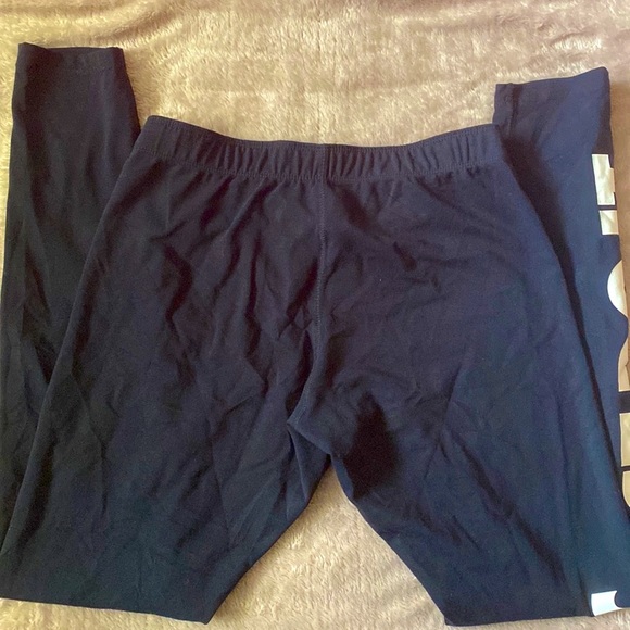 Nike high waisted Tights / Leggings - Picture 4 of 5